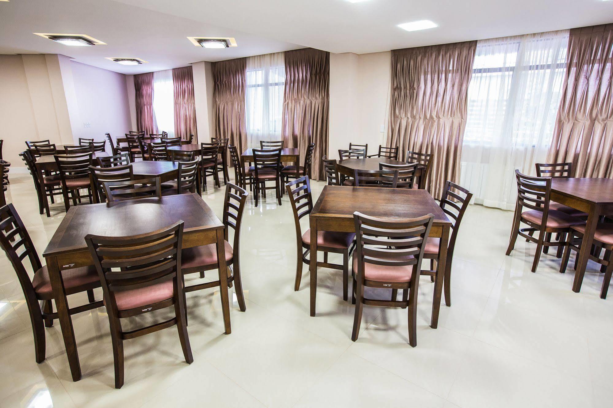 Gaboardi Park Hotel Curitibanos Bagian luar foto
