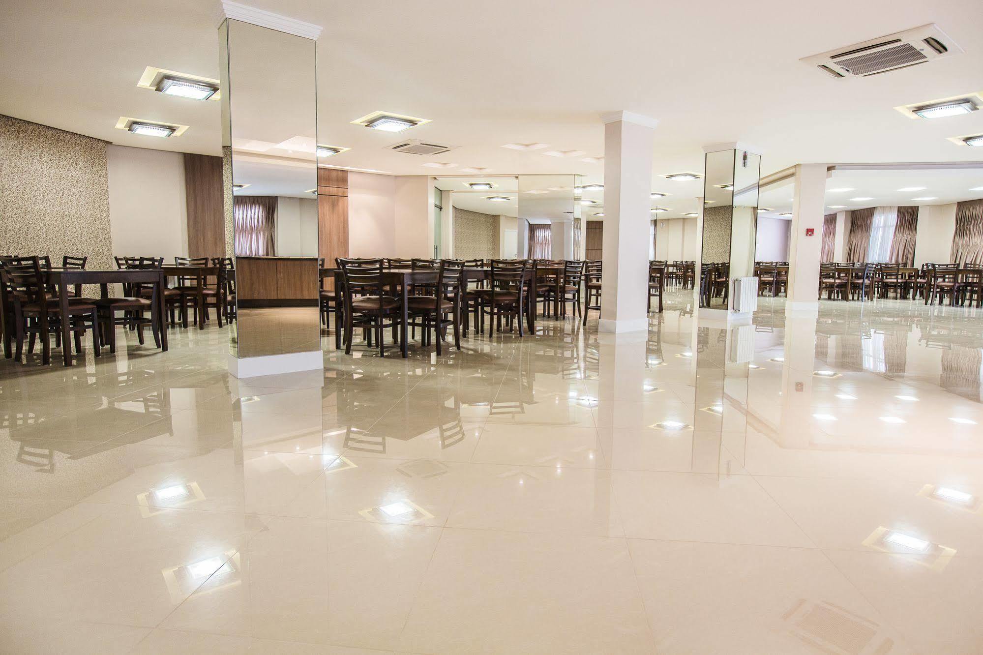 Gaboardi Park Hotel Curitibanos Bagian luar foto