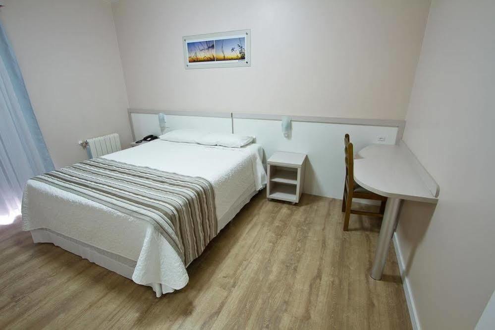 Gaboardi Park Hotel Curitibanos Bagian luar foto